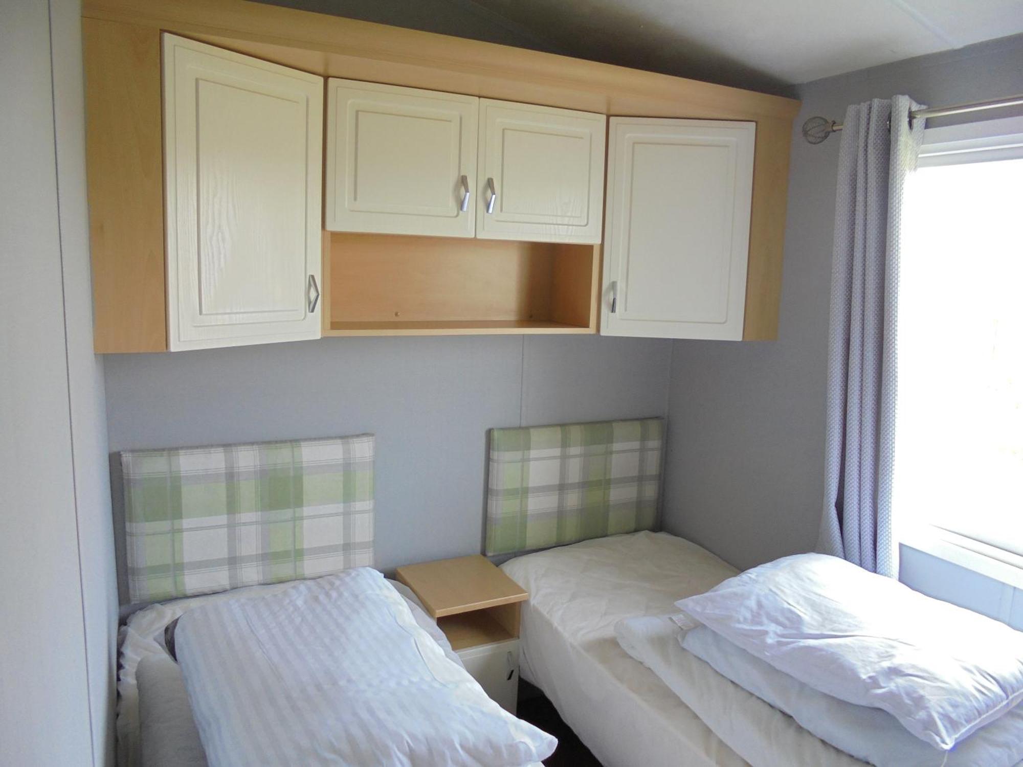 8 Berth On The Chase Hotel Ingoldmells Bagian luar foto