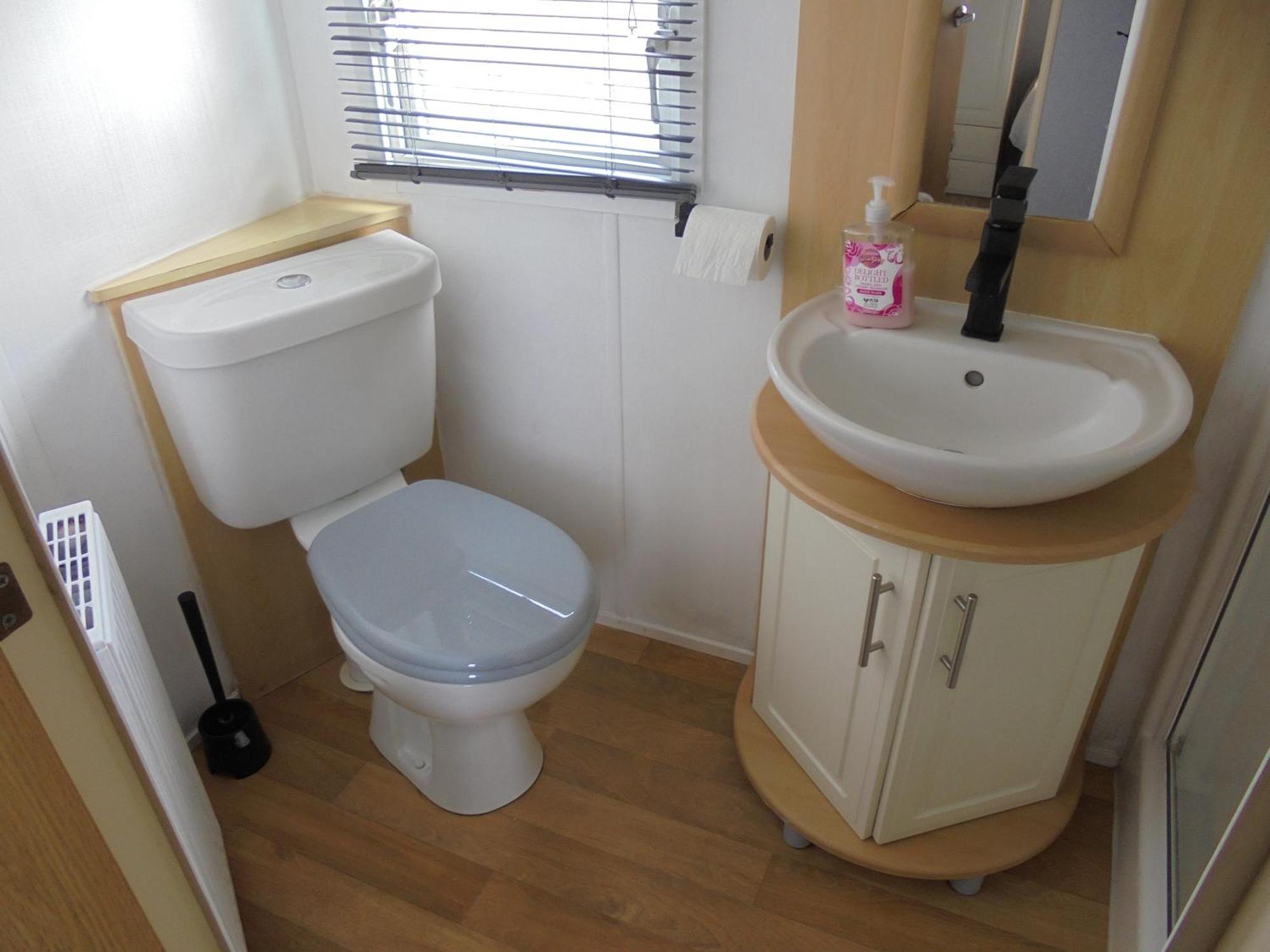 8 Berth On The Chase Hotel Ingoldmells Bagian luar foto