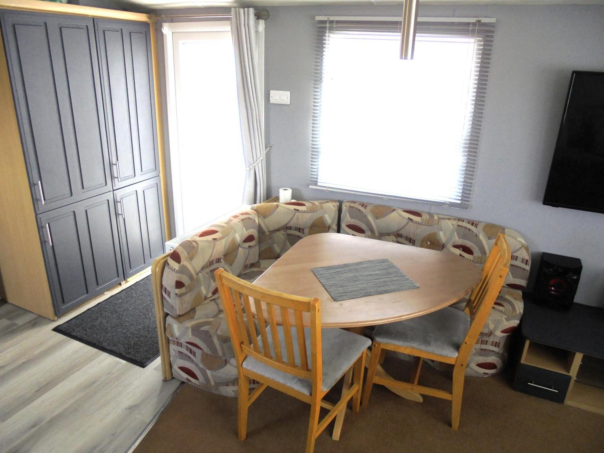 8 Berth On The Chase Hotel Ingoldmells Bagian luar foto